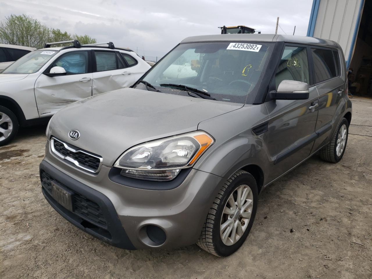 Photo 2 from auction – 2012 KIA SOUL + with VIN KNDJT2A69C7368179