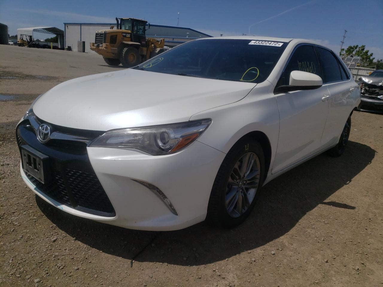 Photo 2 from auction – 2017 TOYOTA CAMRY LE with VIN 4T1BF1FKXHU419186