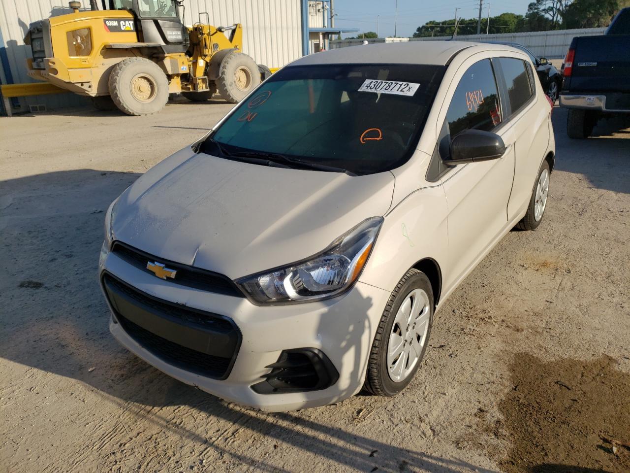 Photo 2 from auction – 2017 CHEVROLET SPARK LS with VIN KL8CB6SA8HC831460