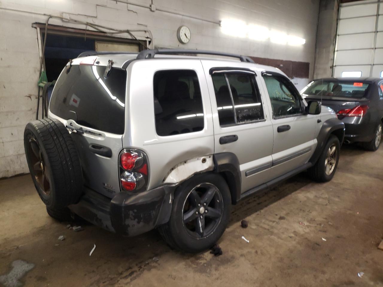 Photo 4 from auction – 2007 JEEP LIBERTY SP with VIN 1J4GL48K77W646432