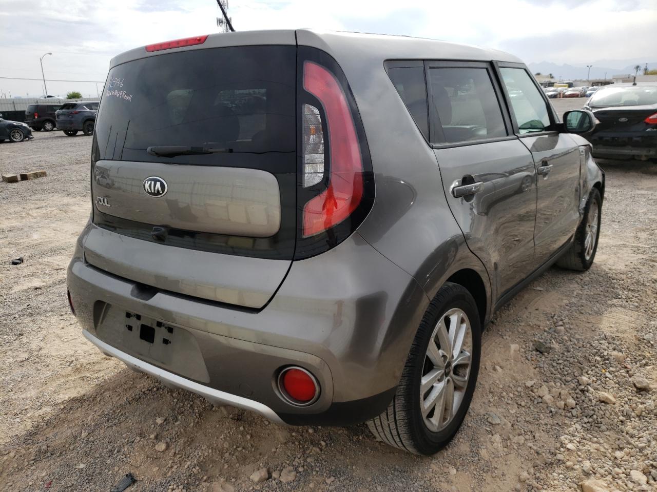Photo 4 from auction – 2018 KIA SOUL + with VIN KNDJP3A50J7577857