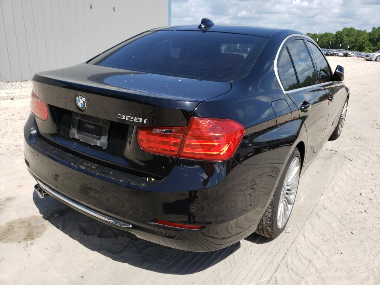 Photo 4 from auction – 2014 BMW 328 I SULE with VIN WBA3C1C51EK116821