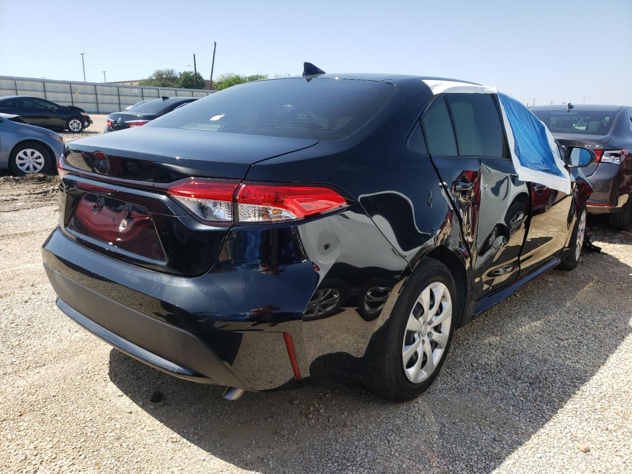 Photo 4 from auction – 2020 TOYOTA COROLLA LE with VIN JTDEPRAE5LJ059141