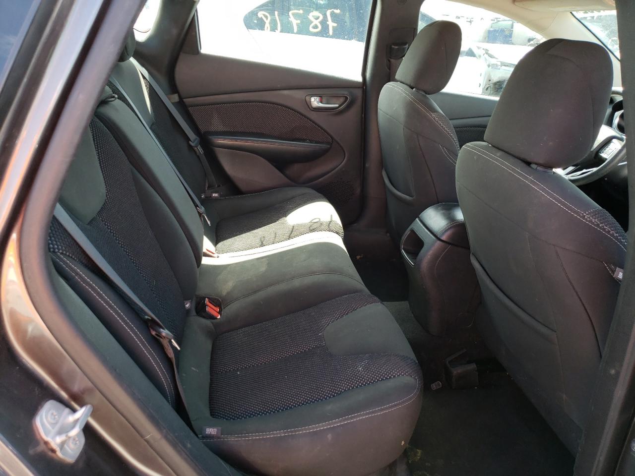 Photo 6 from auction – 2016 DODGE DART SXT with VIN 1C3CDFBB6GD605425