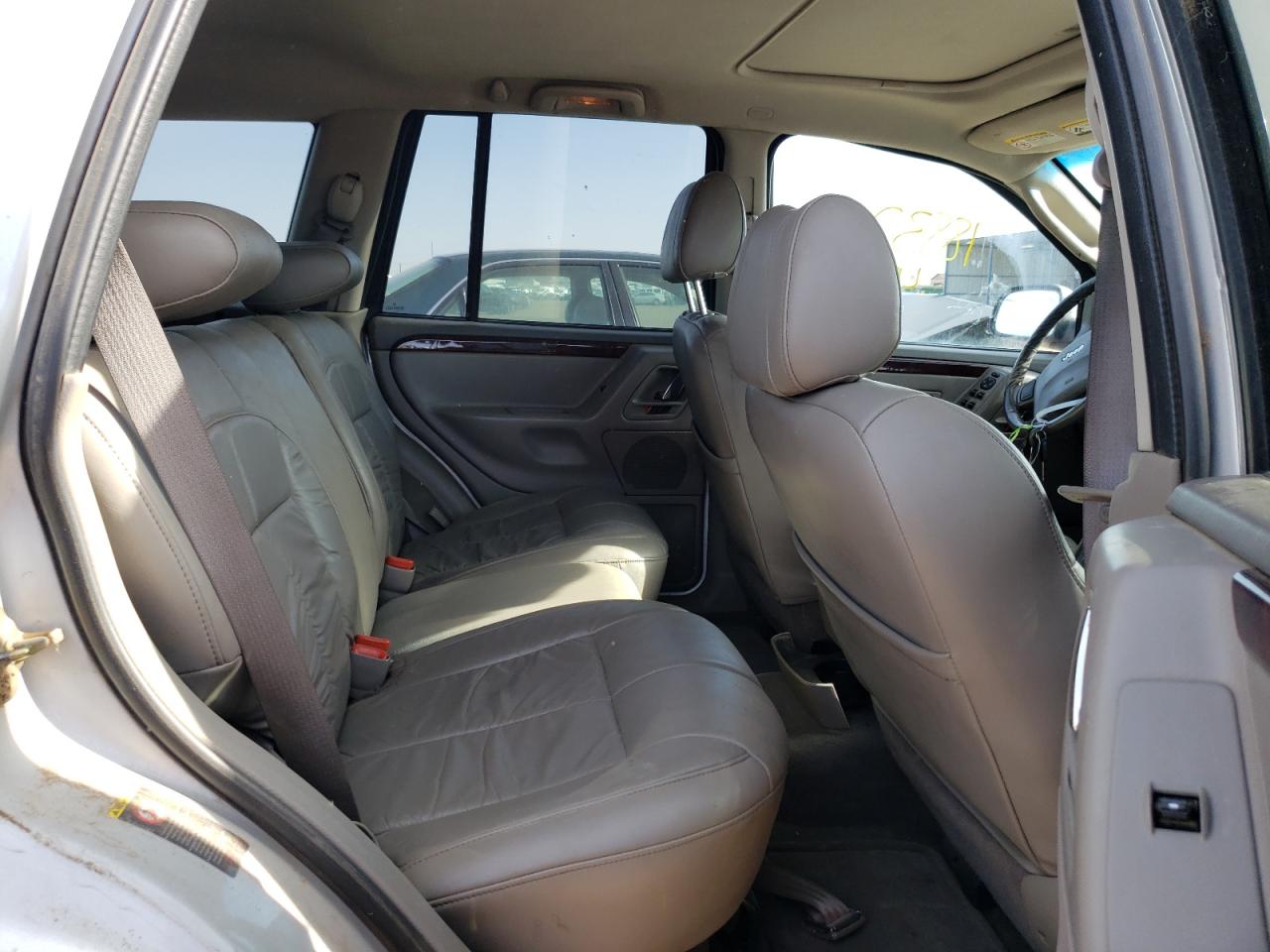 Photo 6 from auction – 2002 JEEP GRAND CHER with VIN 1J8GW58N62C280110