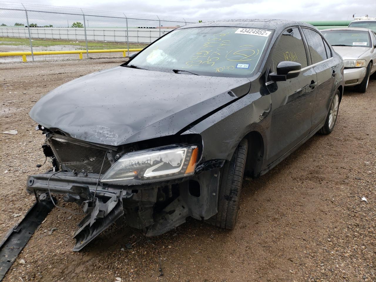 Photo 2 from auction – 2015 VOLKSWAGEN JETTA SE with VIN 3VWD07AJ2FM357040
