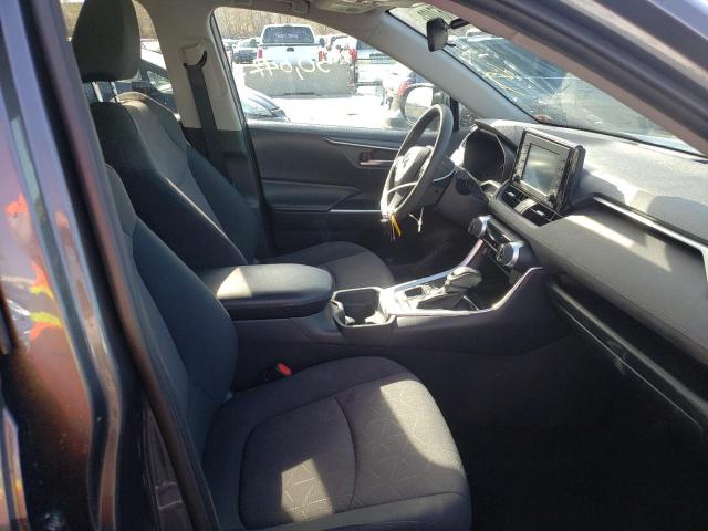 Photo 5 from auction – 2019 TOYOTA RAV4 XLE with VIN 2T3P1RFV6KC014956