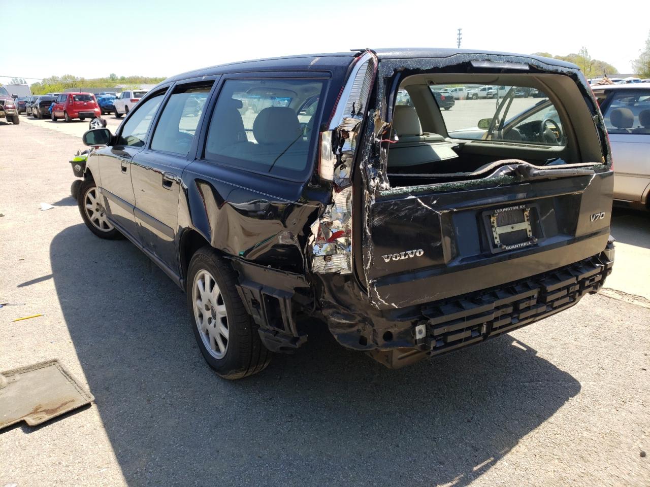 Photo 3 from auction – 2003 VOLVO V70 with VIN YV1SW61T432320475