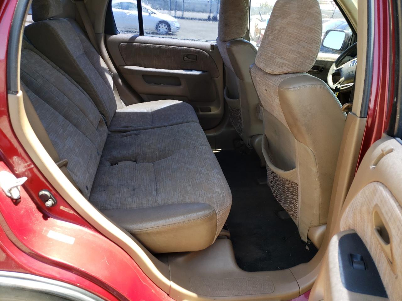 Photo 6 from auction – 2004 HONDA CR-V LX with VIN JHLRD68474C022347