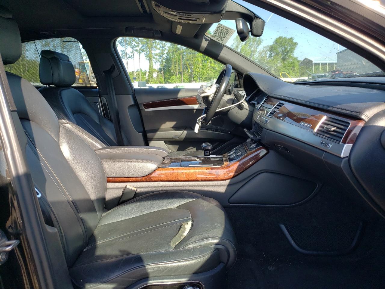 Photo 5 from auction – 2013 AUDI A8 QUATTRO with VIN WAUAGAFD3DN001679