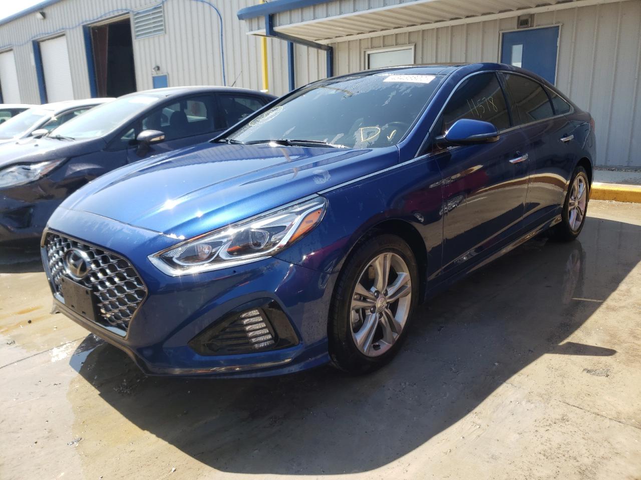 Photo 2 from auction – 2019 HYUNDAI SONATA LIM with VIN 5NPE34AFXKH778416