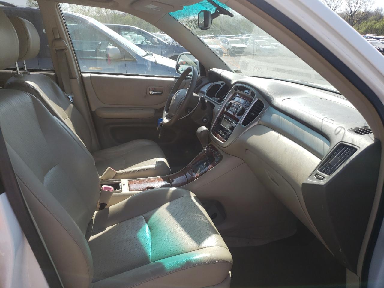 Photo 5 from auction – 2007 TOYOTA HIGHLANDER with VIN JTEEW21A870039769
