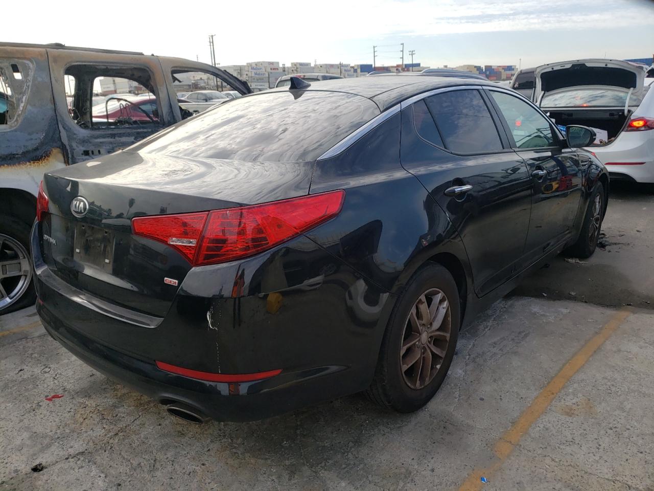Photo 4 from auction – 2013 KIA OPTIMA LX with VIN 5XXGM4A72DG240676