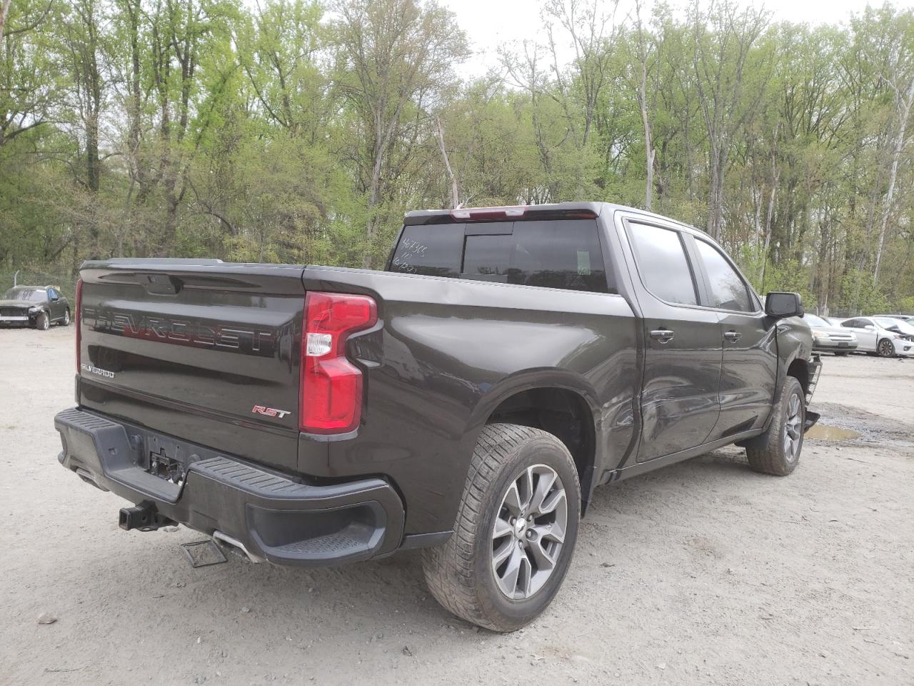 Photo 4 from auction – 2019 CHEVROLET SILVERADO with VIN 1GCUYEED7KZ112828