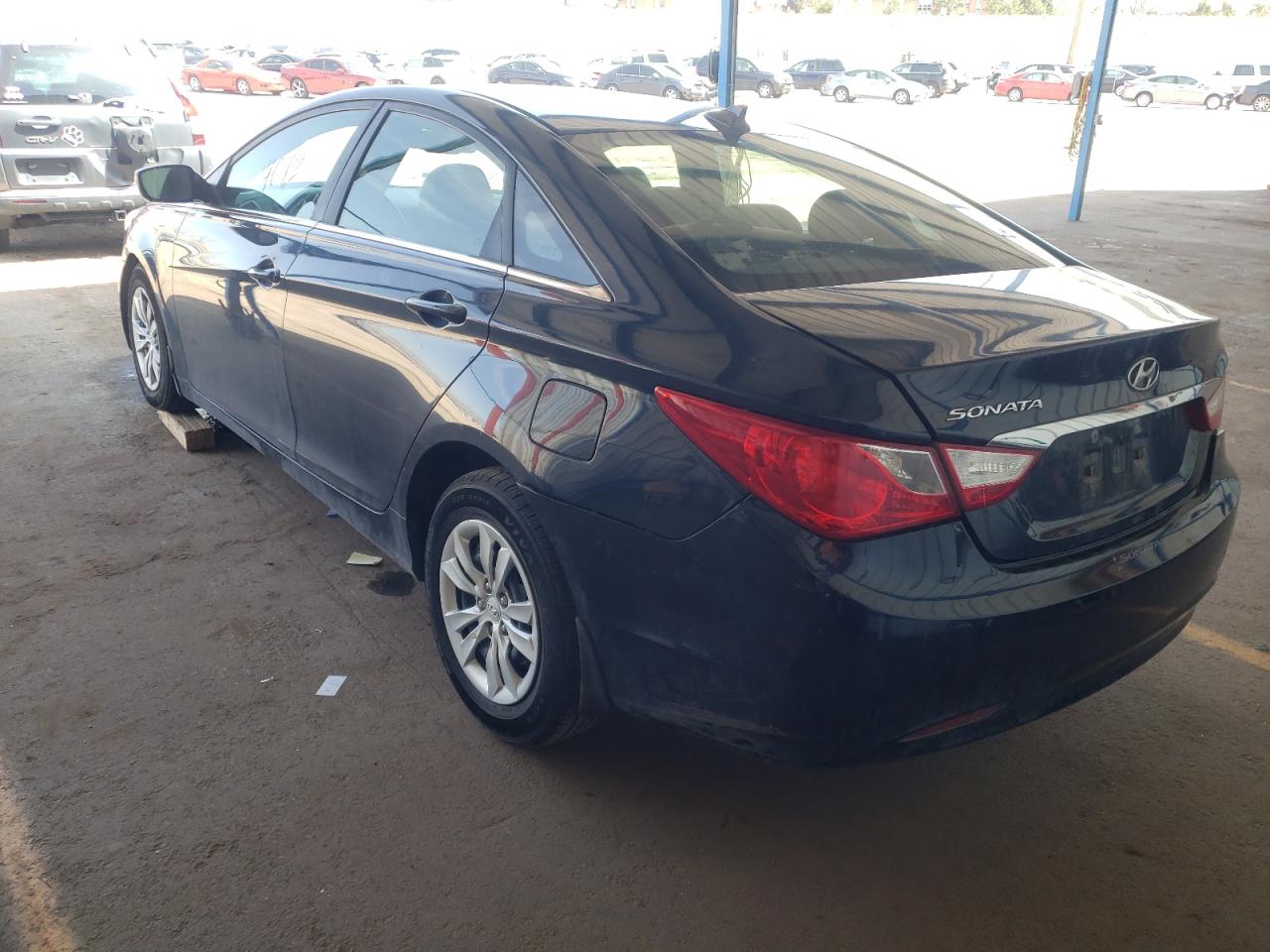 Photo 3 from auction – 2013 HYUNDAI SONATA GLS with VIN 5NPEB4AC1DH514075