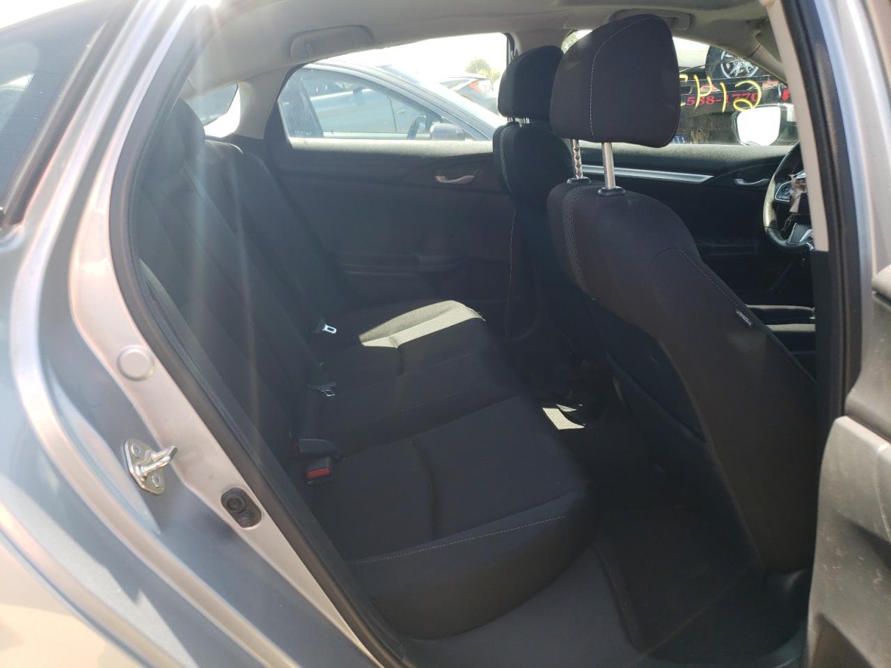 Photo 6 from auction – 2017 HONDA CIVIC EX with VIN 2HGFC1F39HH640919
