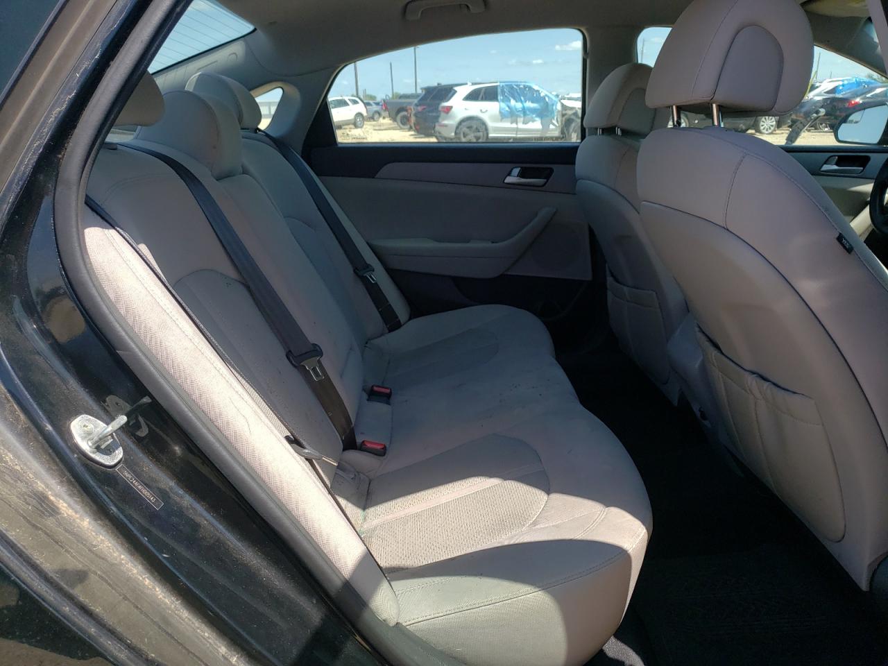 Photo 6 from auction – 2015 HYUNDAI SONATA SE with VIN 5NPE24AF4FH005143
