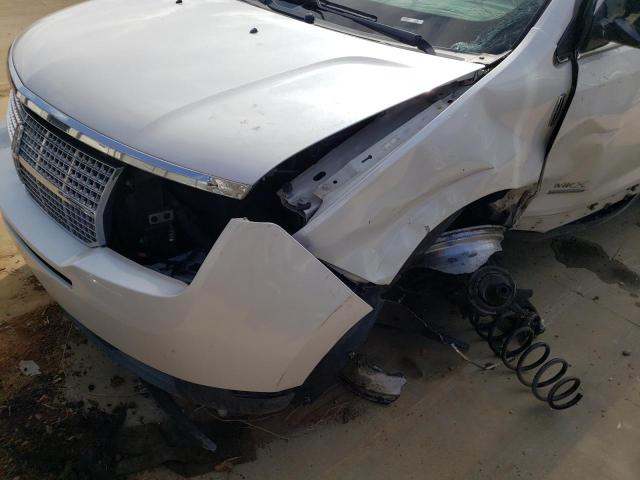 Photo 9 from auction – 2010 LINCOLN MKX with VIN 2LMDJ8JC5ABJ30779
