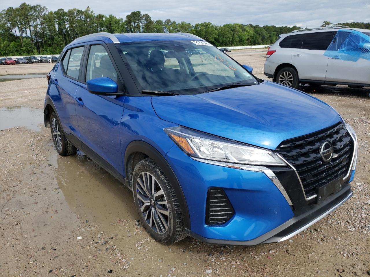NISSAN KICKS SV 2021 with VIN 3N1CP5CVXML501566 - Photo from auction