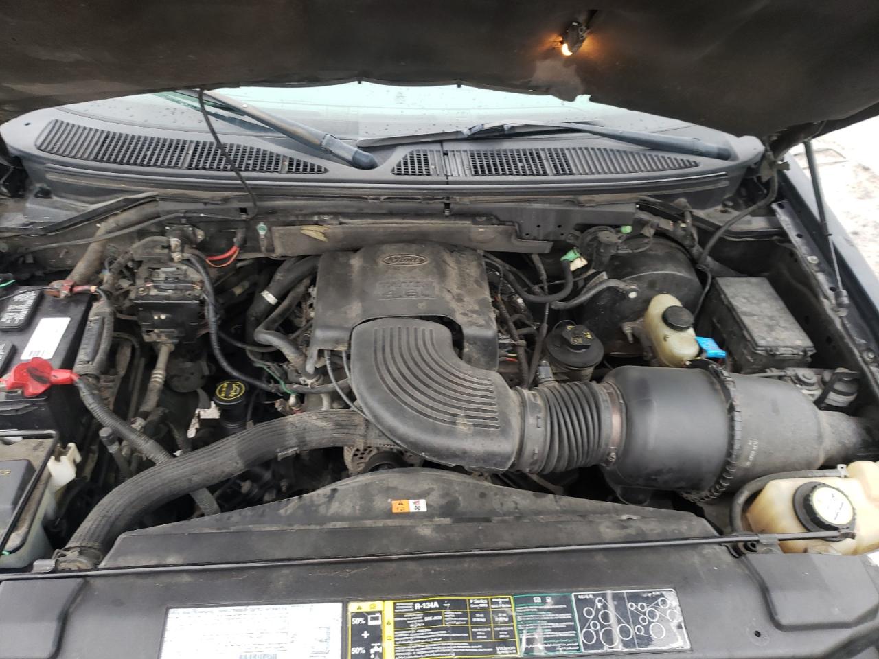 Photo 7 from auction – 2003 FORD F150 with VIN 1FTRX07W13KA44532