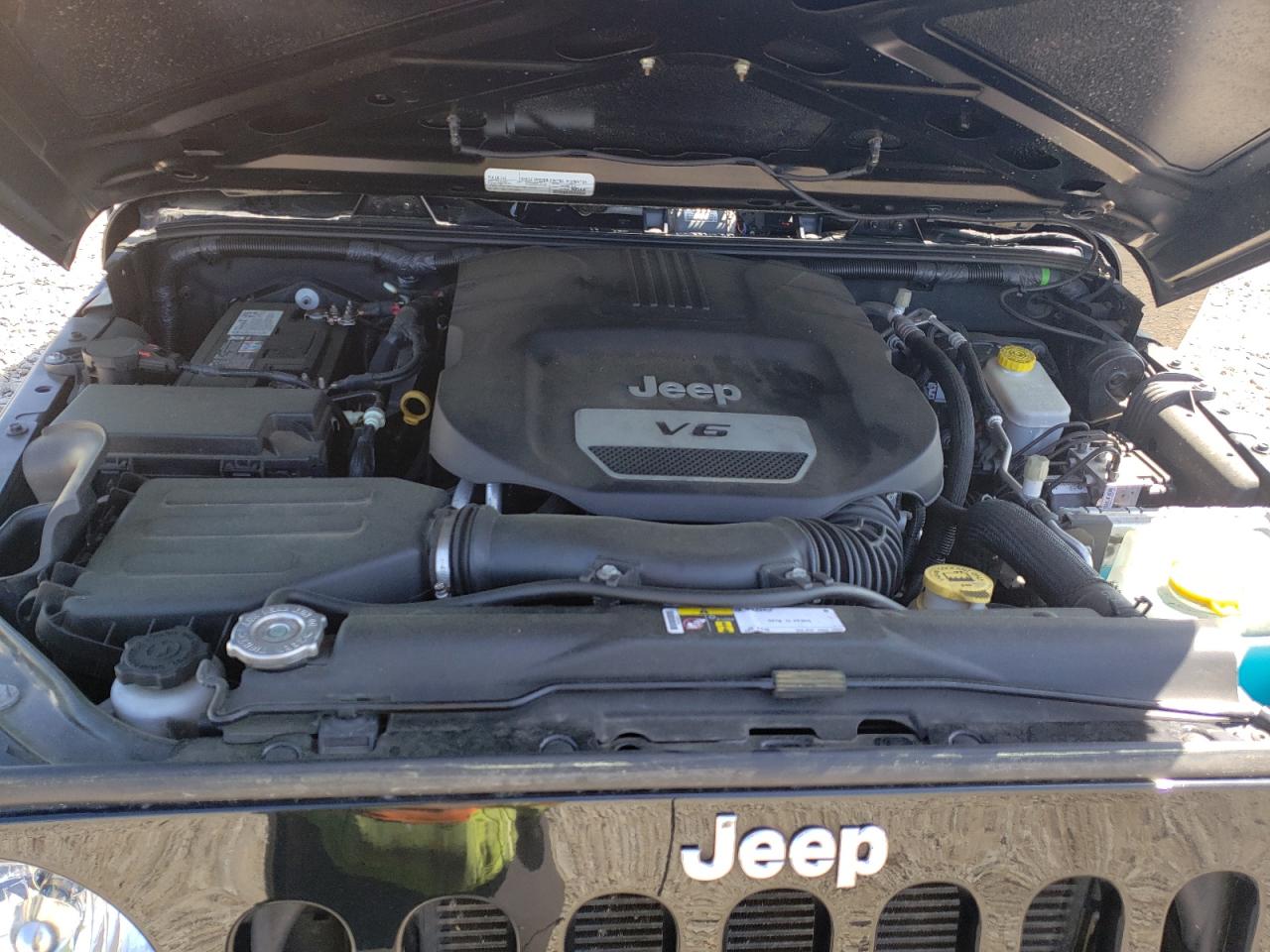 Photo 7 from auction – 2016 JEEP WRANGLER U with VIN 1C4HJWDG5GL330459