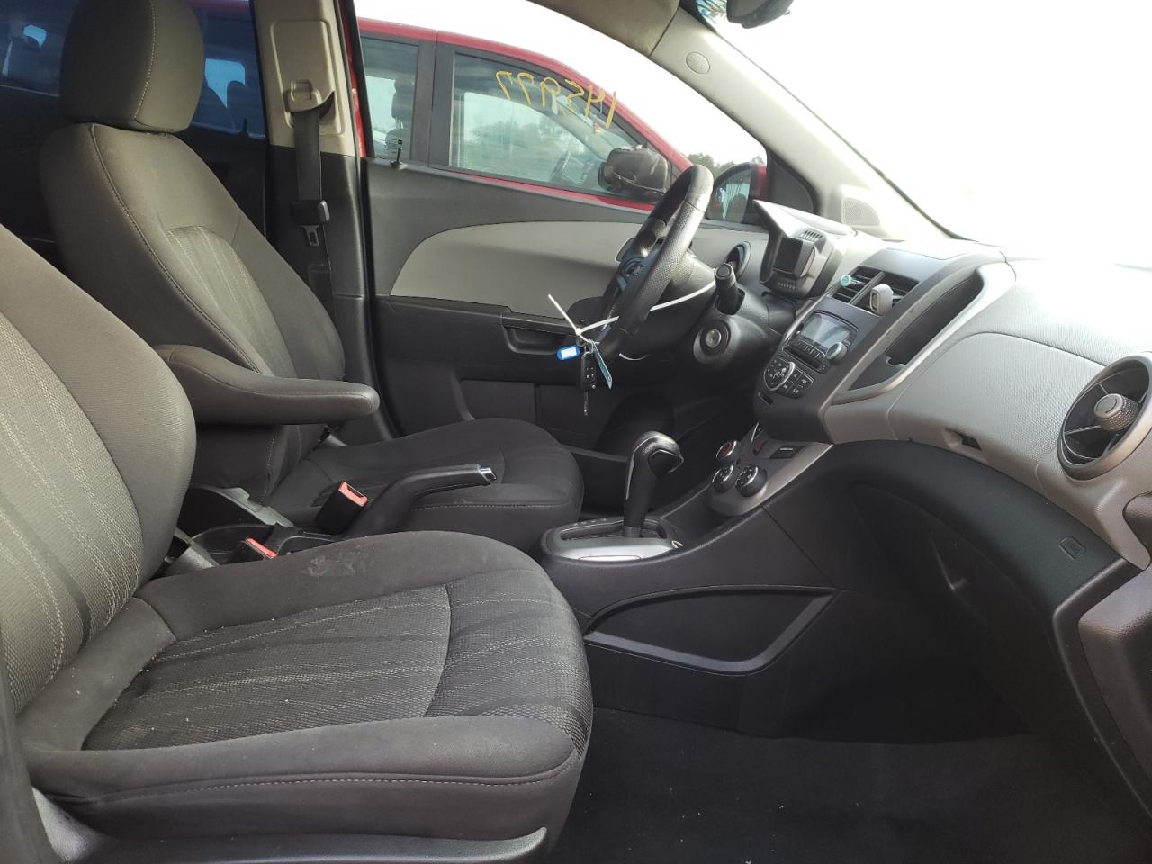 Photo 5 from auction – 2013 CHEVROLET SONIC LT with VIN 1G1JC5SH5D4134604
