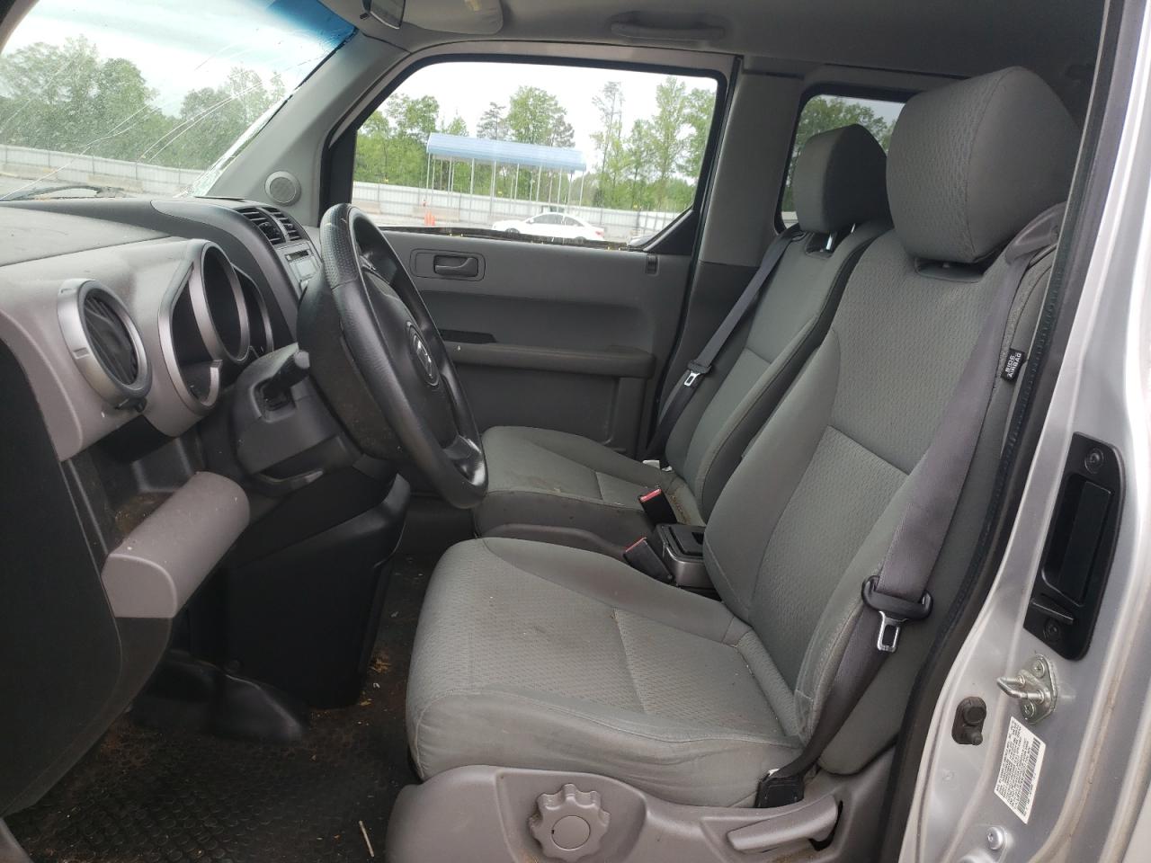 Photo 5 from auction – 2010 HONDA ELEMENT EX with VIN 5J6YH1H7XAL003727
