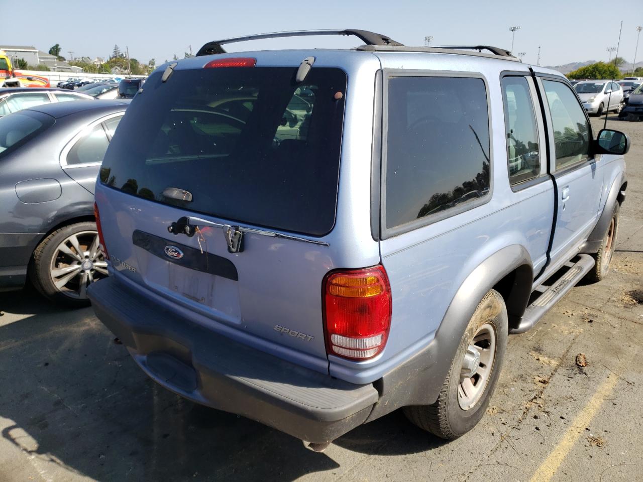 Photo 4 from auction – 1998 FORD EXPLORER with VIN 1FMYU22X6WUA92564