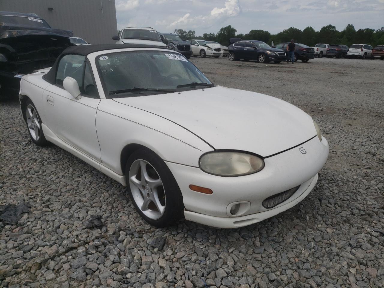 MAZDA MX-5 MIATA 2000 with VIN JM1NB3532Y0150529 - Photo from auction