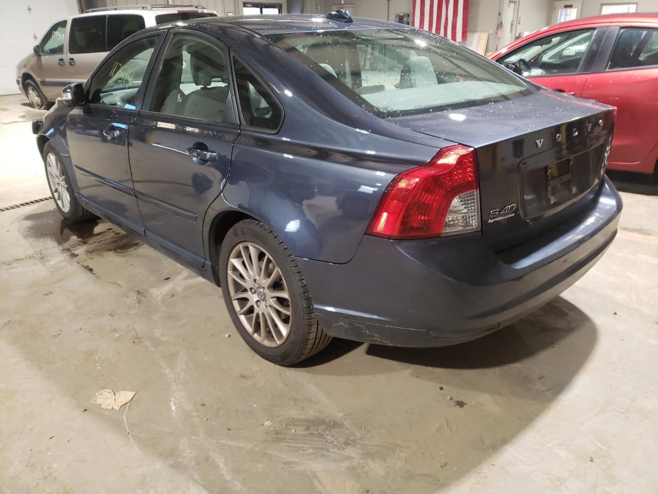 Photo 3 from auction – 2010 VOLVO S40 2.4I with VIN YV1390MS6A2496999