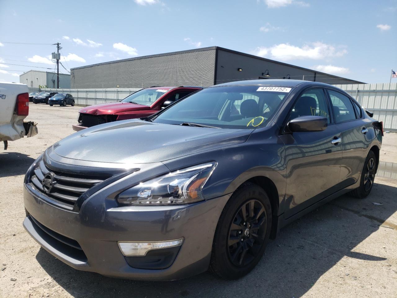 Photo 2 from auction – 2013 NISSAN ALTIMA 2.5 with VIN 1N4AL3APXDC250929