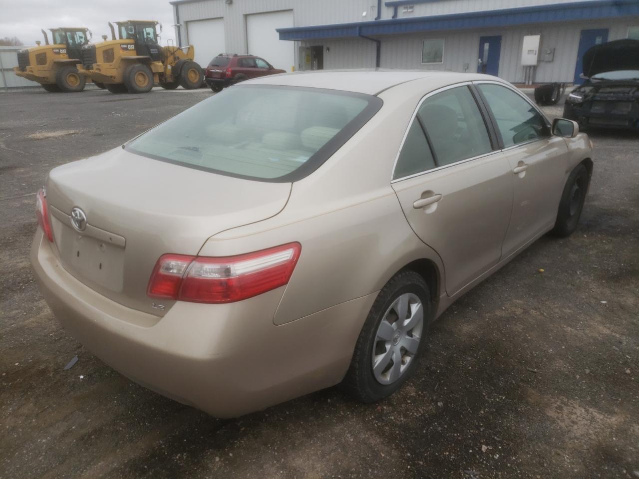 Photo 4 from auction – 2009 TOYOTA CAMRY BASE with VIN 4T1BE46K19U326112