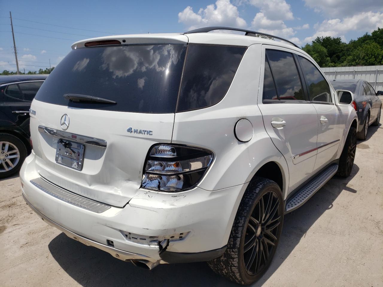 Photo 4 from auction – 2009 MERCEDES-BENZ ML 350 with VIN 4JGBB86E69A486529