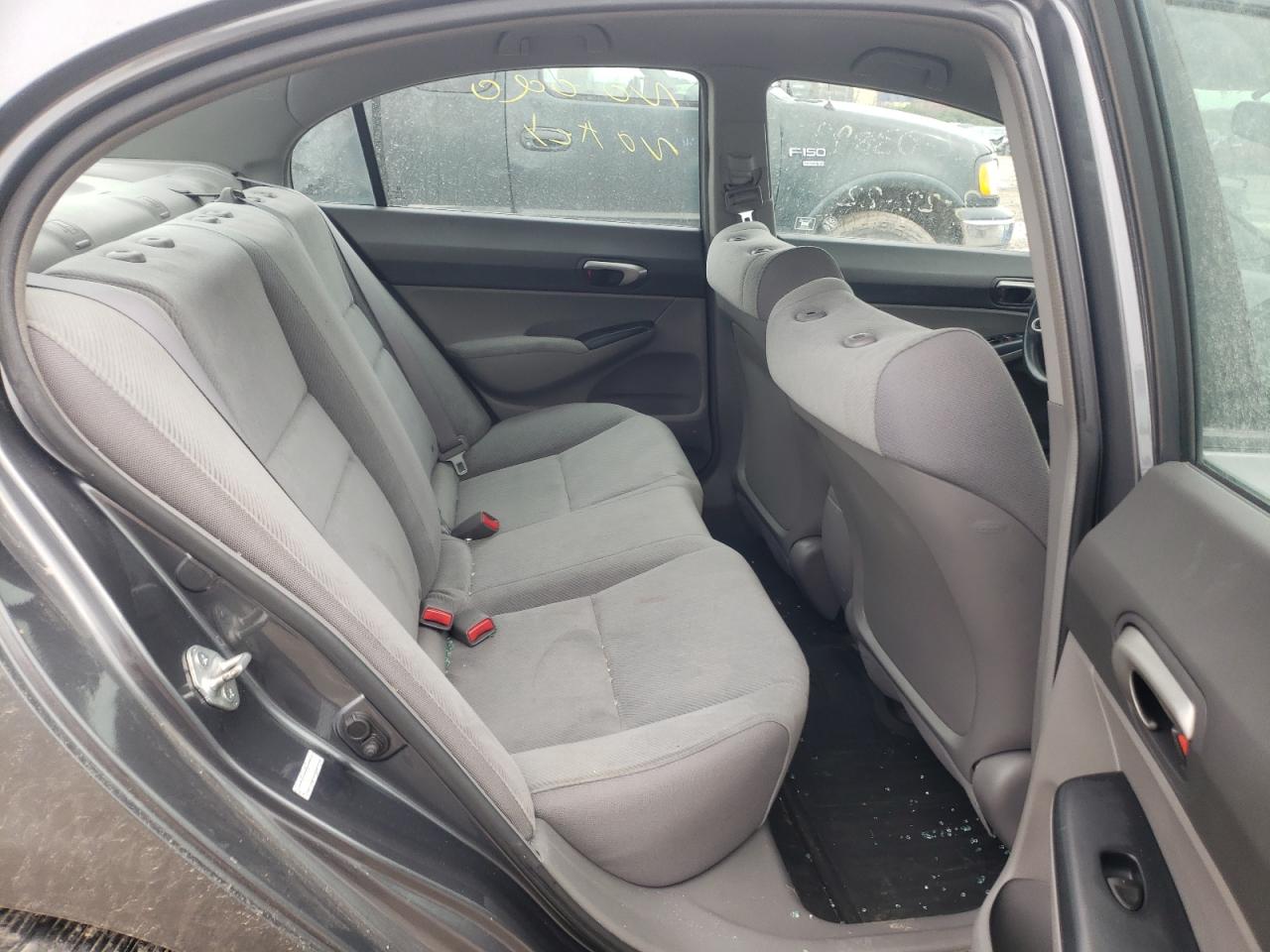 Photo 6 from auction – 2011 HONDA CIVIC LX with VIN 19XFA1F53BE000889