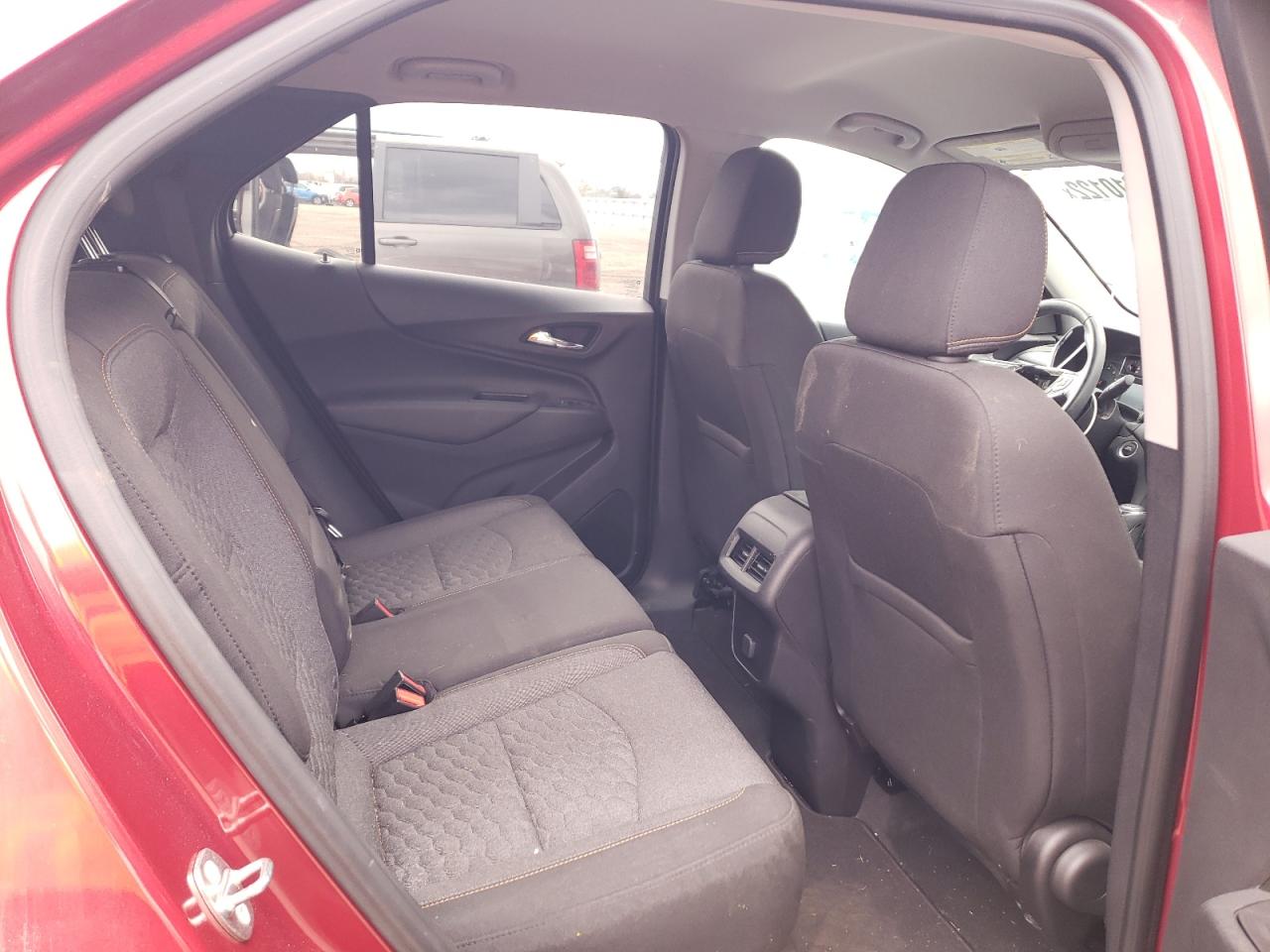 Photo 6 from auction – 2018 CHEVROLET EQUINOX LT with VIN 2GNAXTEX8J6173157