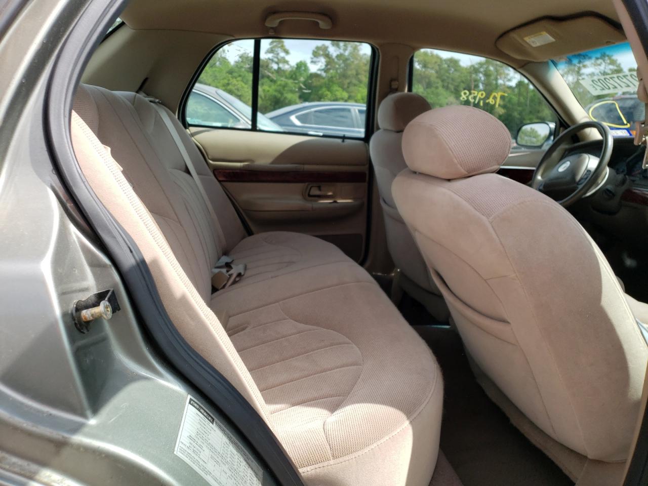 Photo 6 from auction – 2001 MERCURY GRAND MARQ with VIN 2MEFM74WX1X607885