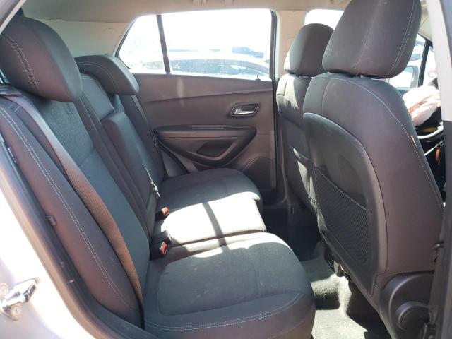 Photo 6 from auction – 2015 CHEVROLET TRAX LS with VIN KL7CJKSB0FB056731