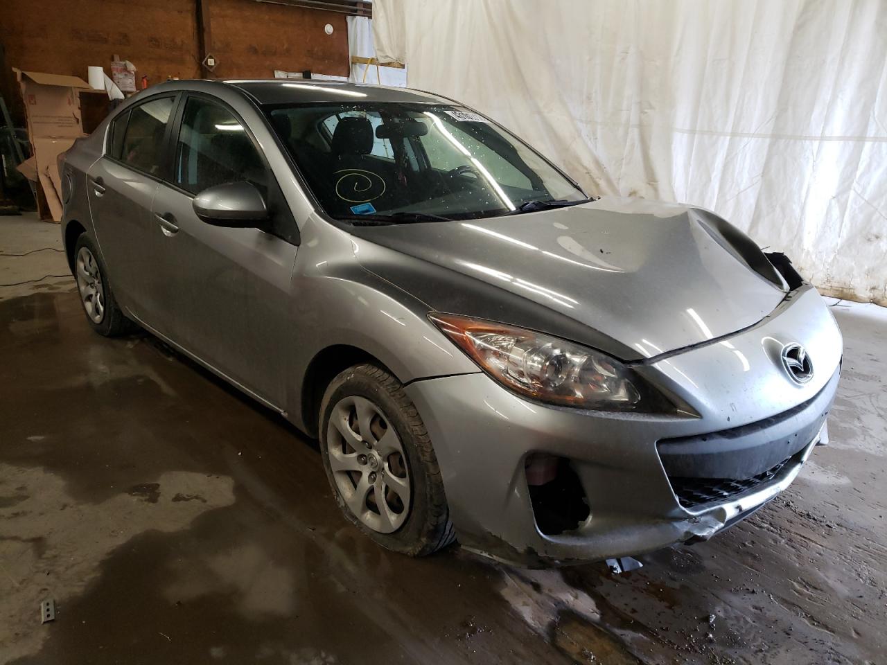 MAZDA 3 I 2013 with VIN JM1BL1TG2D1742480 - Photo from auction