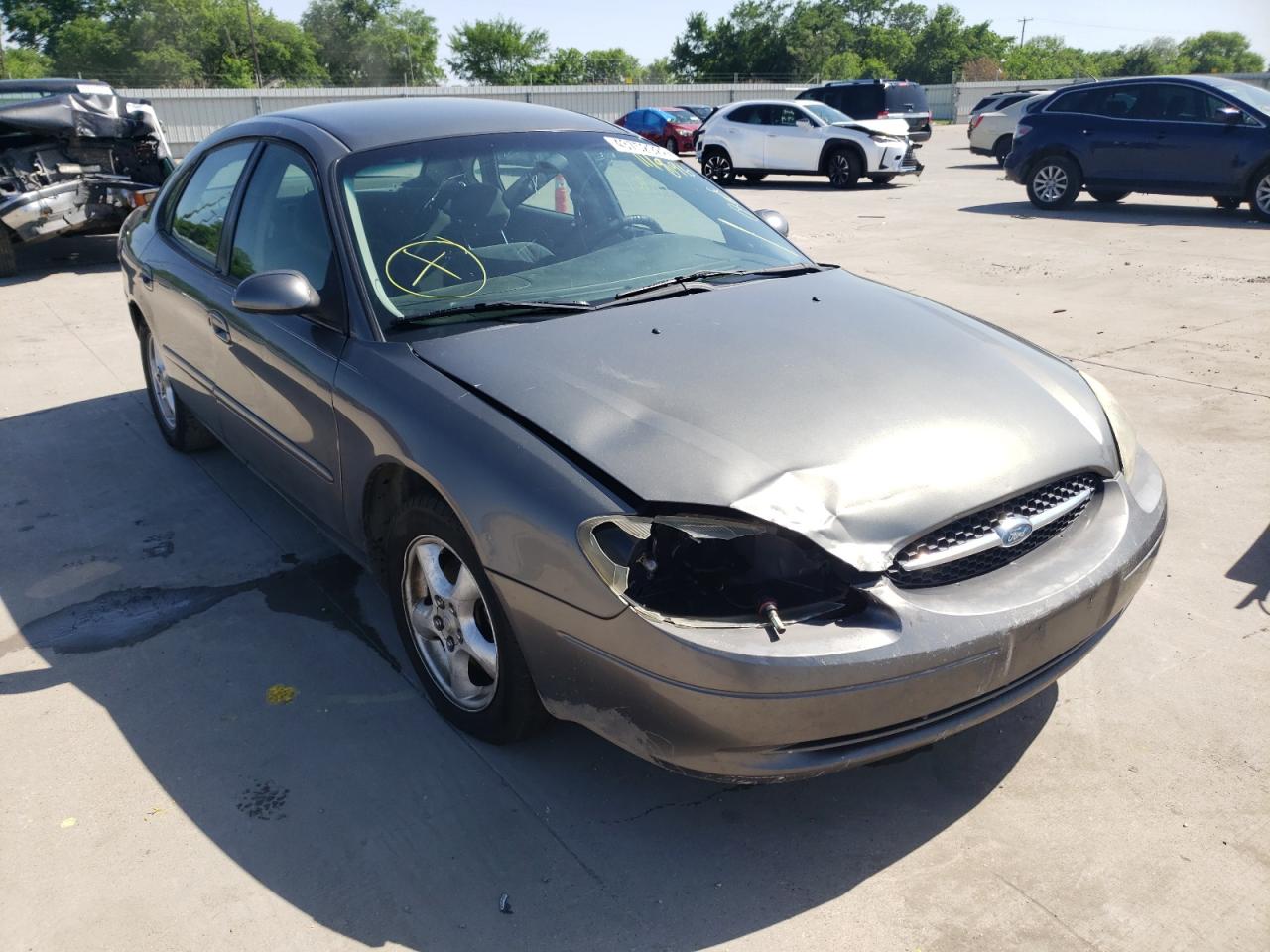 FORD TAURUS SE 2003 with VIN 1FAFP53U63G111896 - Photo from auction