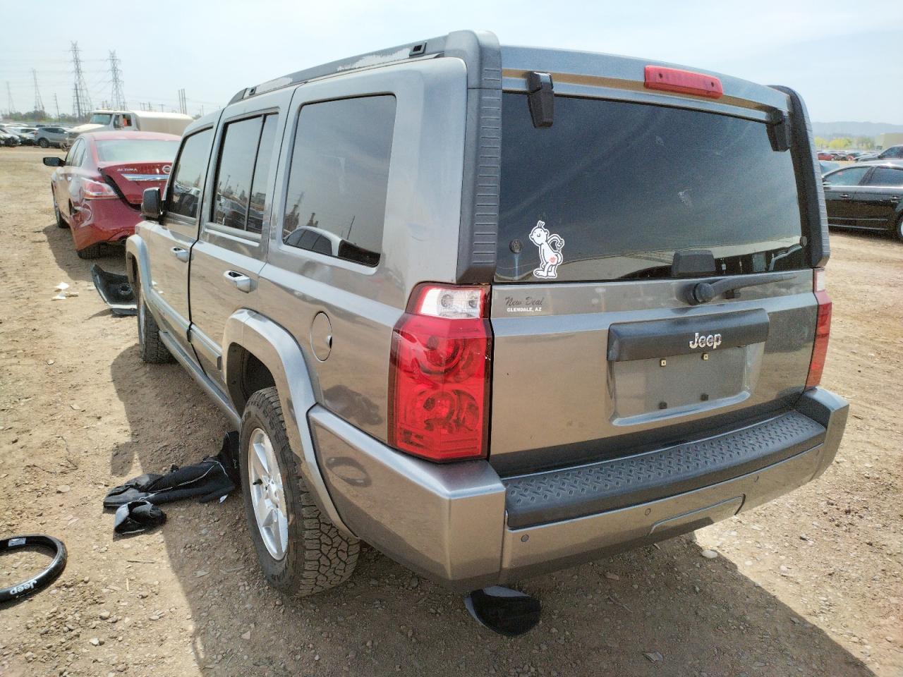 Photo 3 from auction – 2007 JEEP COMMANDER with VIN 1J8HH48KX7C612944