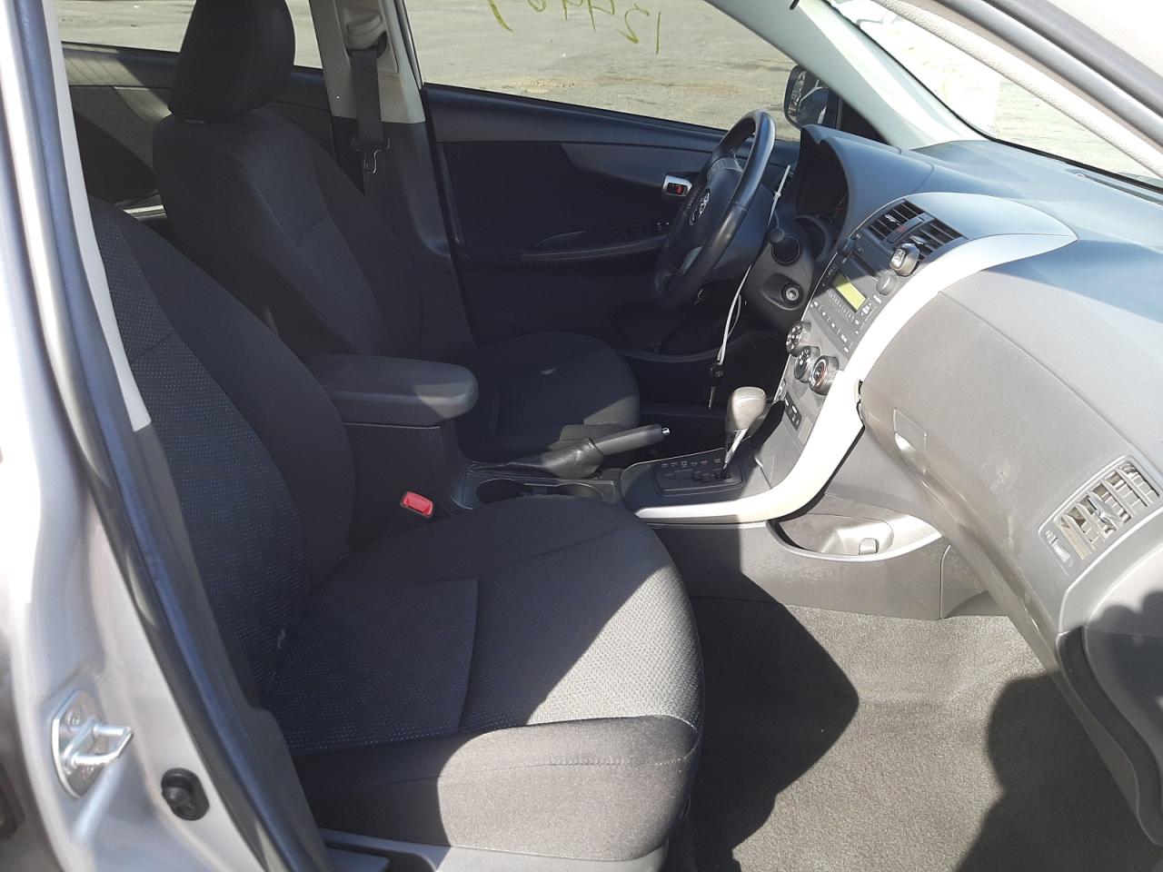 Photo 5 from auction – 2009 TOYOTA COROLLA BA with VIN 1NXBU40E09Z033064