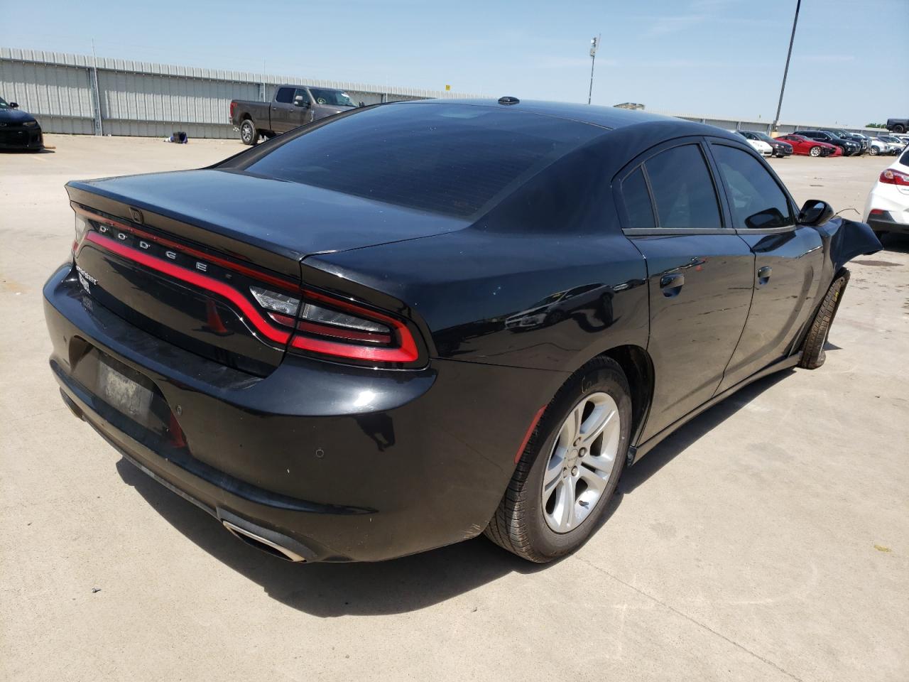 Photo 4 from auction – 2019 DODGE CHARGER SX with VIN 2C3CDXBGXKH643978