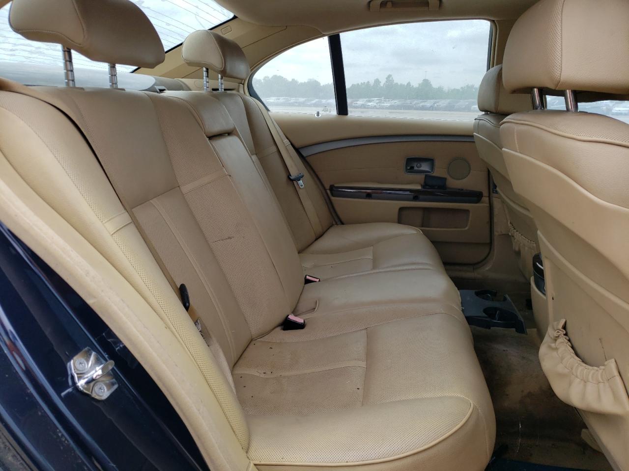 Photo 6 from auction – 2005 BMW 745 I with VIN WBAGL63555DP74659
