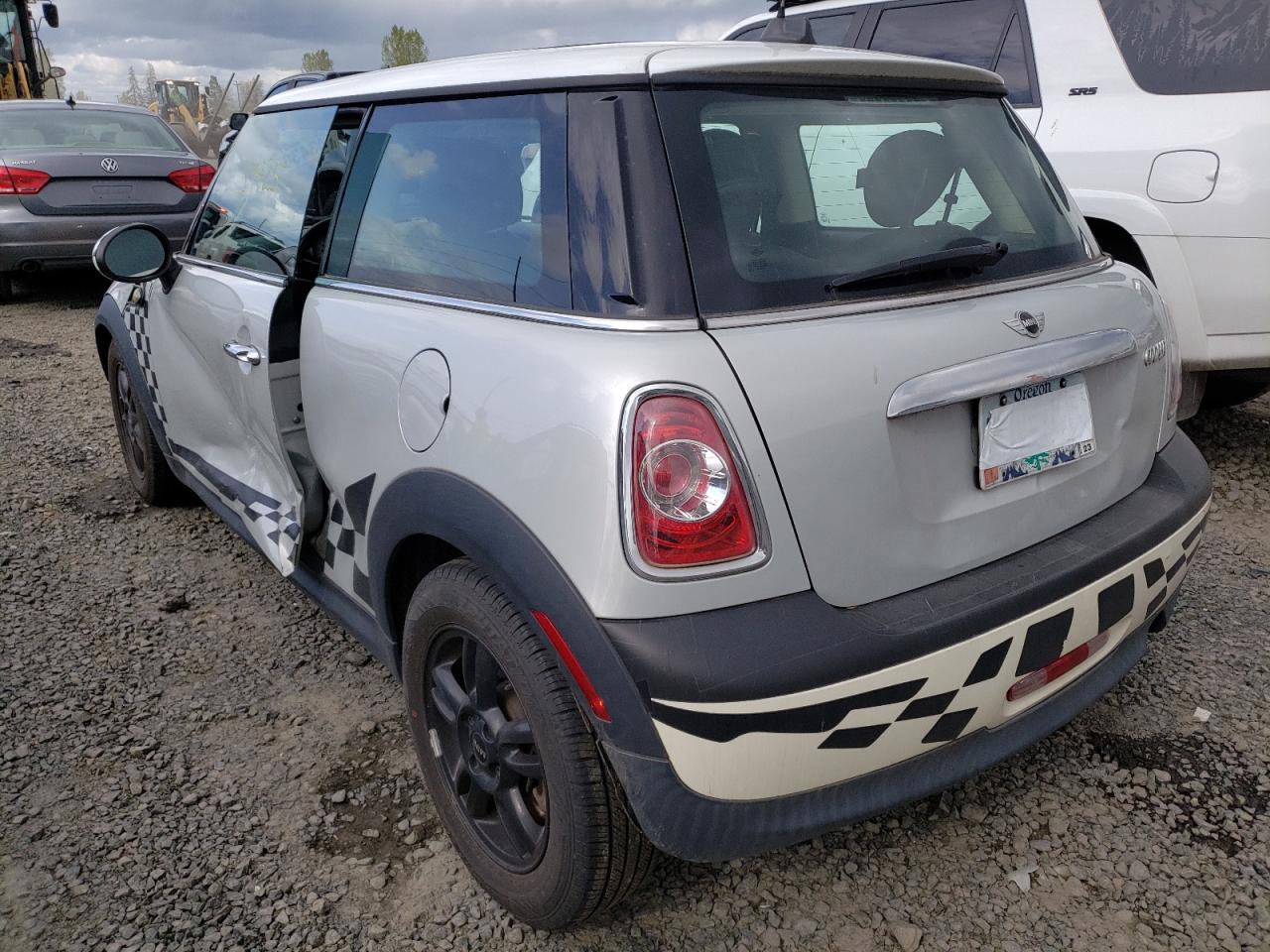 Photo 3 from auction – 2013 MINI COOPER with VIN WMWSU3C57DT687467