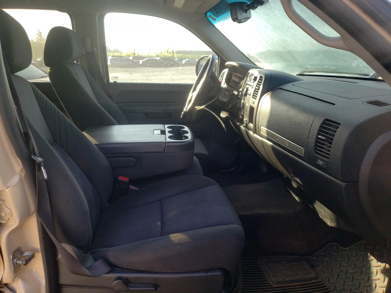 Photo 5 from auction – 2012 CHEVROLET SILVERADO with VIN 1GCPKSE75CF196450
