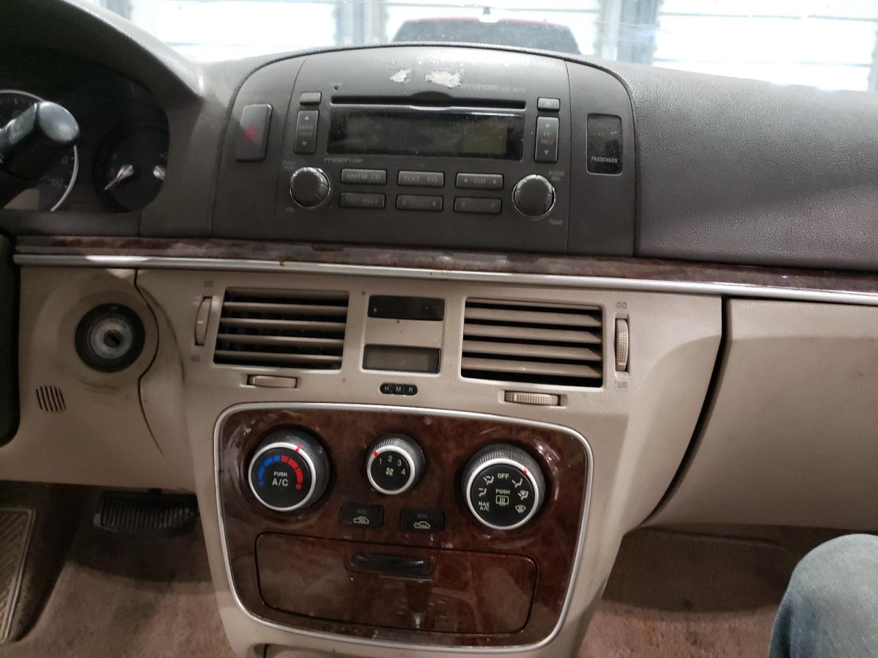 Photo 9 from auction – 2007 HYUNDAI SONATA SE with VIN 5NPEU46F47H172042