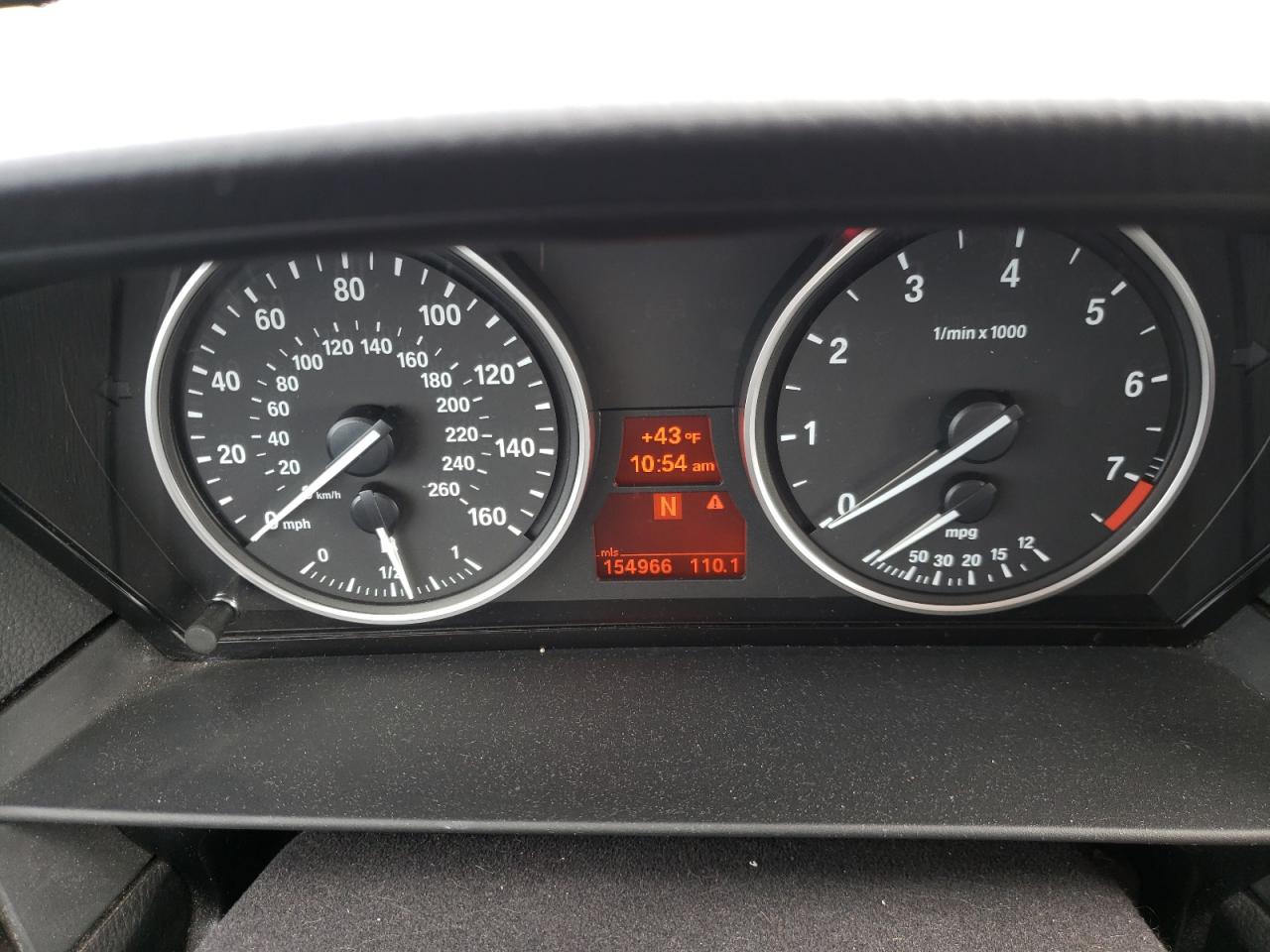 Photo 8 from auction – 2010 BMW 528 XI with VIN WBANV1C53AC443230