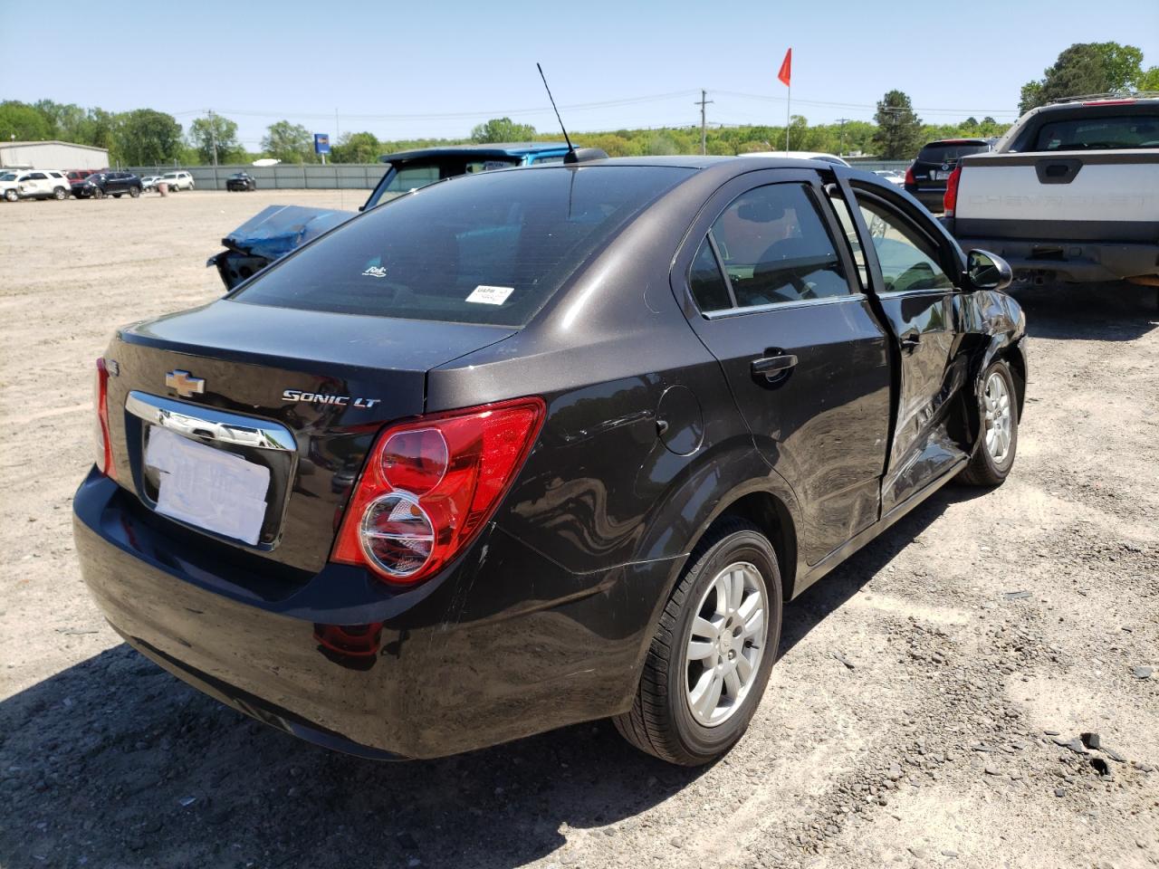 Photo 4 from auction – 2016 CHEVROLET SONIC LT with VIN 1G1JC5SH7G4183193