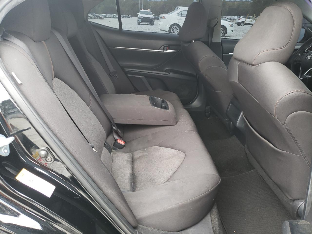 Photo 6 from auction – 2018 TOYOTA CAMRY L with VIN JTNB11HK2J3003155