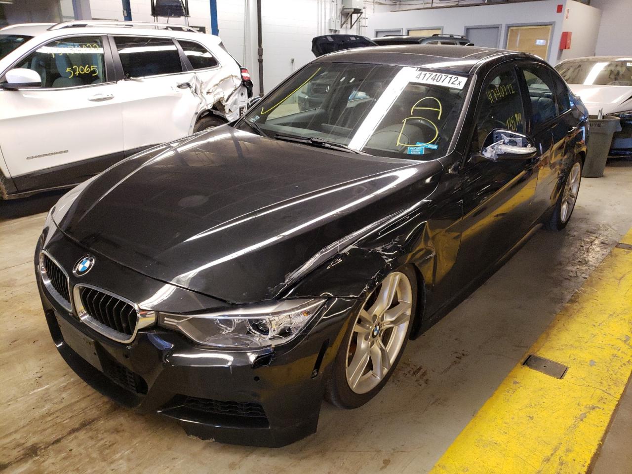 Photo 2 from auction – 2013 BMW 328 XI with VIN WBA3B3C57DF541384